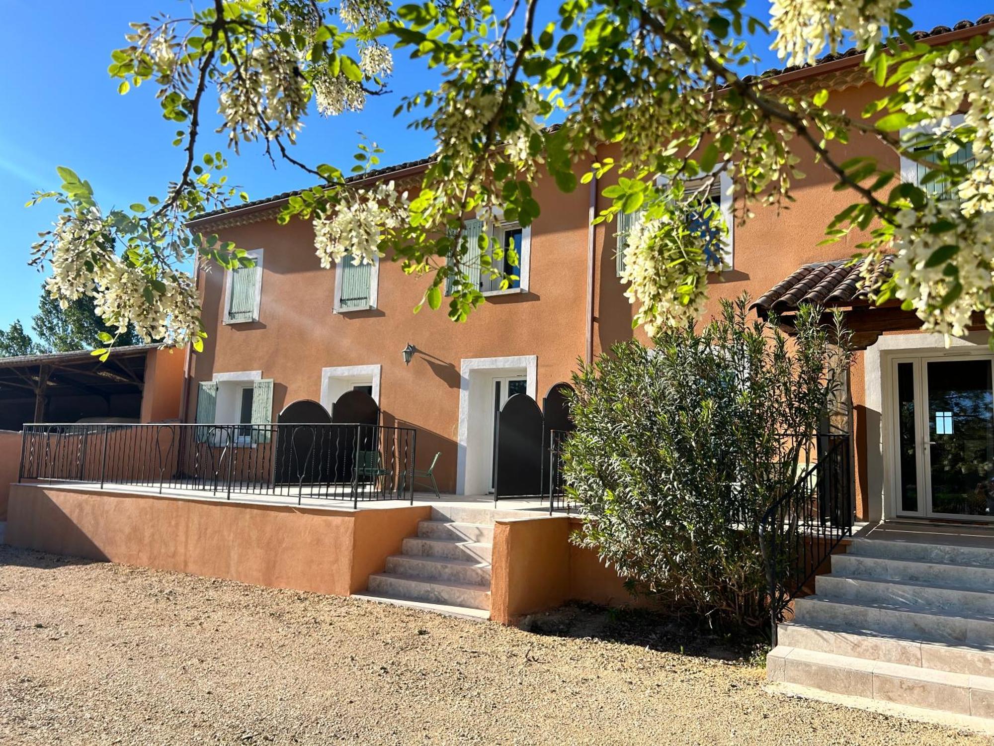 La Capucelle Bed & Breakfast Caderousse Екстериор снимка